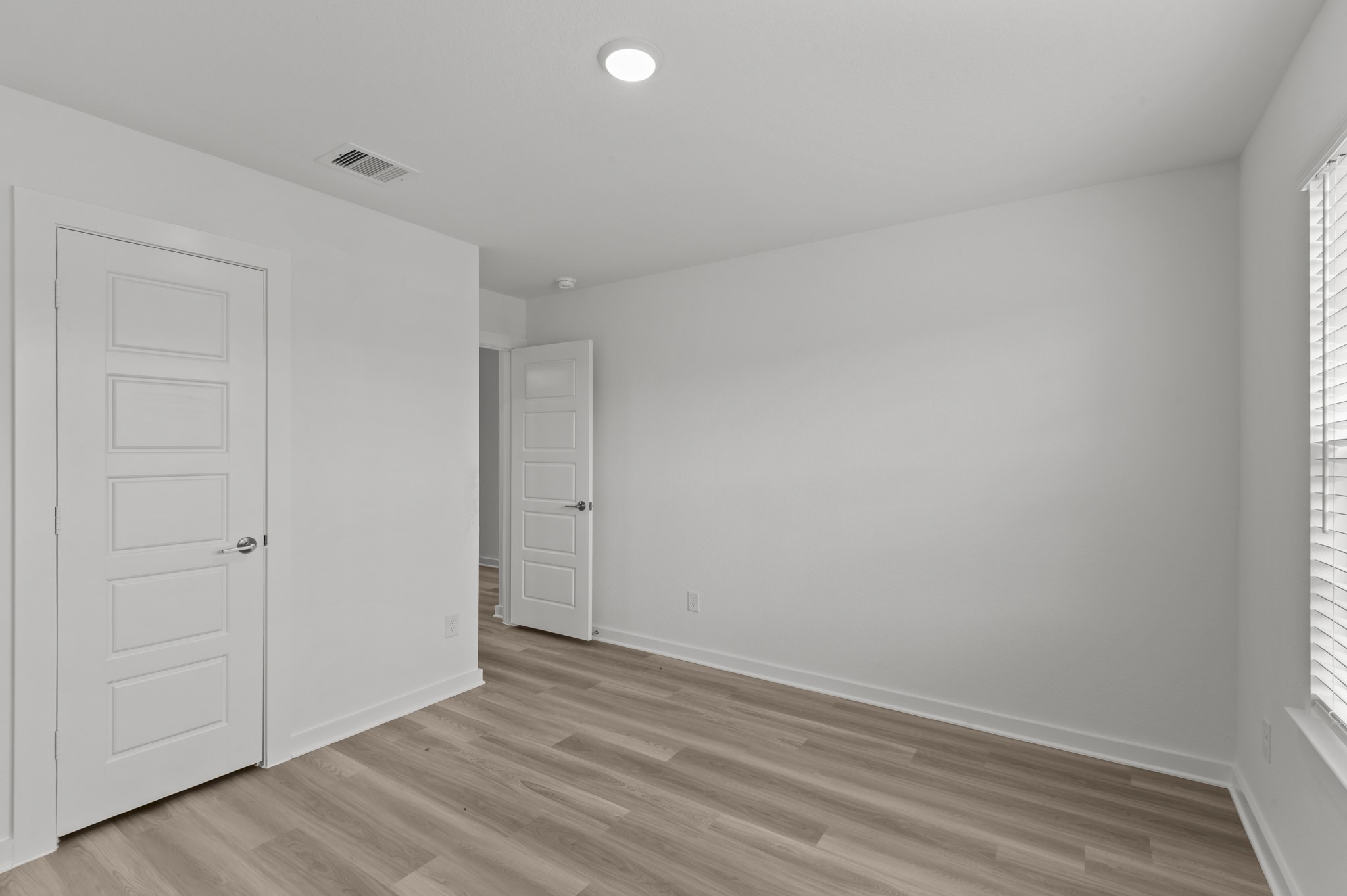 26152 Ethereal Road , La Marque, TX, 77568 | 70003315 | Realty Texas LLC