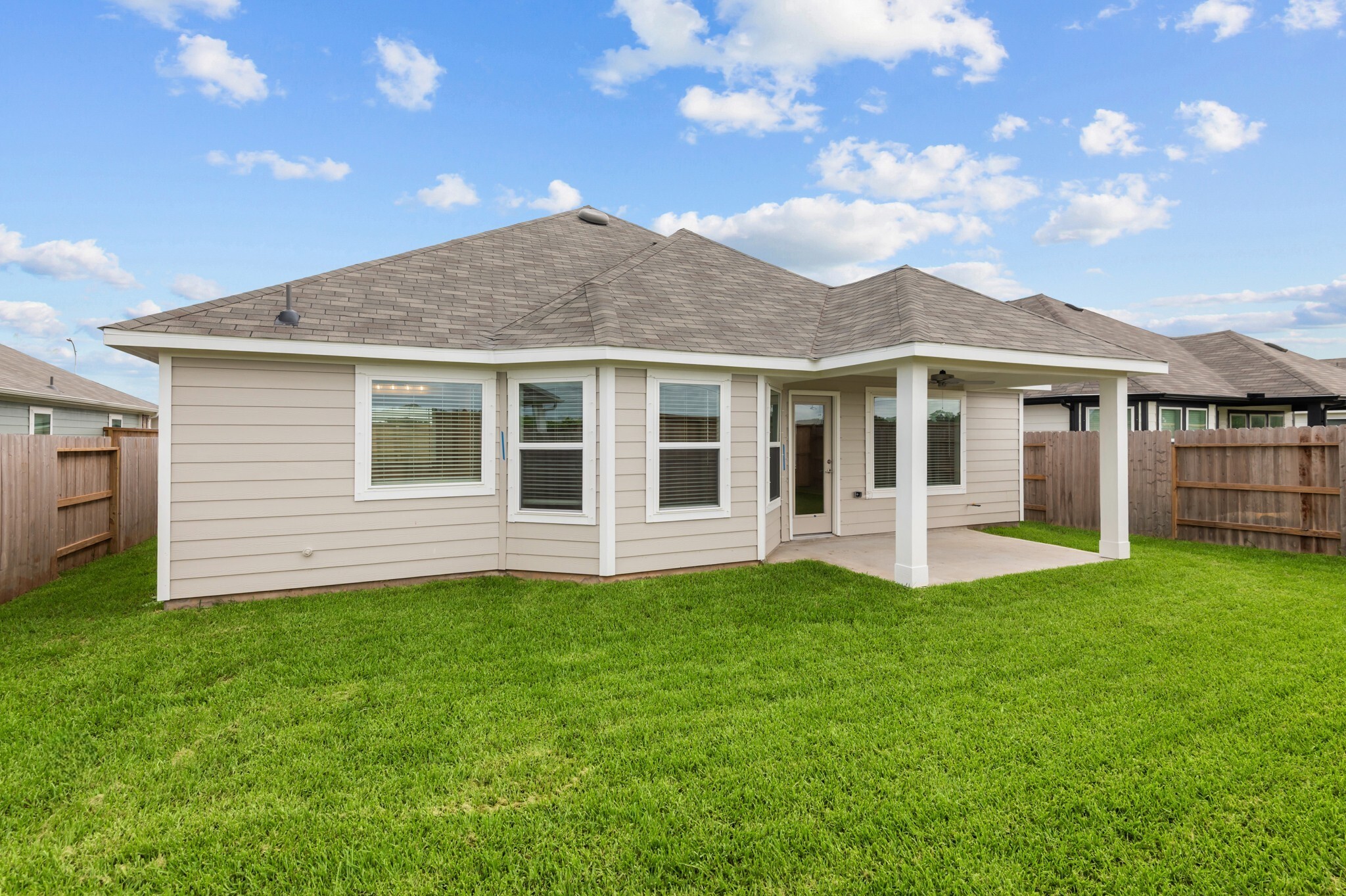 26152 Ethereal Road , La Marque, TX, 77568 | 70003315 | Realty Texas LLC