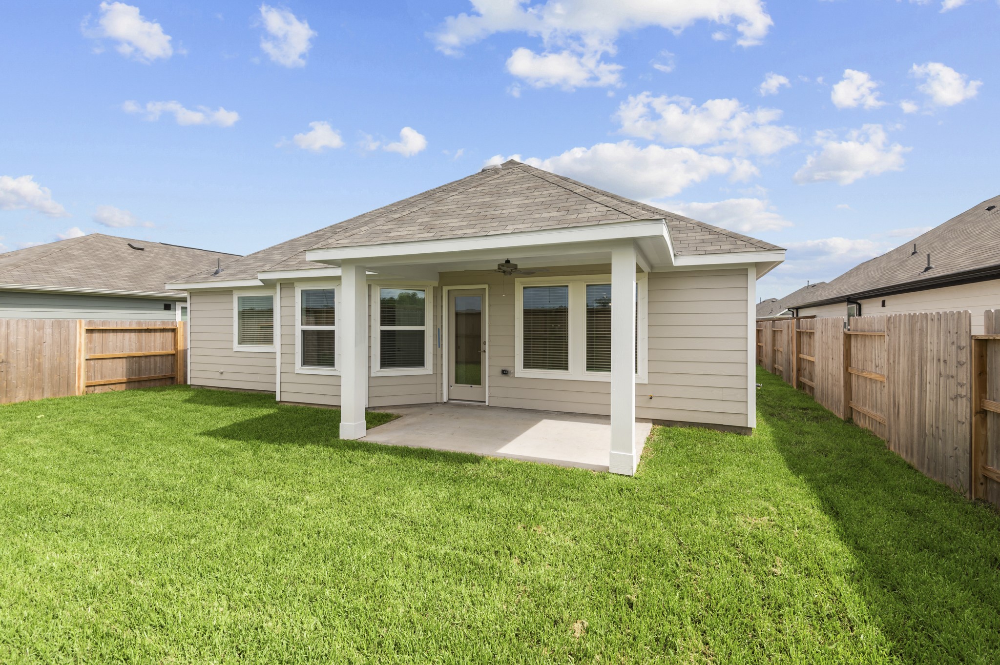 26152 Ethereal Road , La Marque, TX, 77568 | 70003315 | Realty Texas LLC