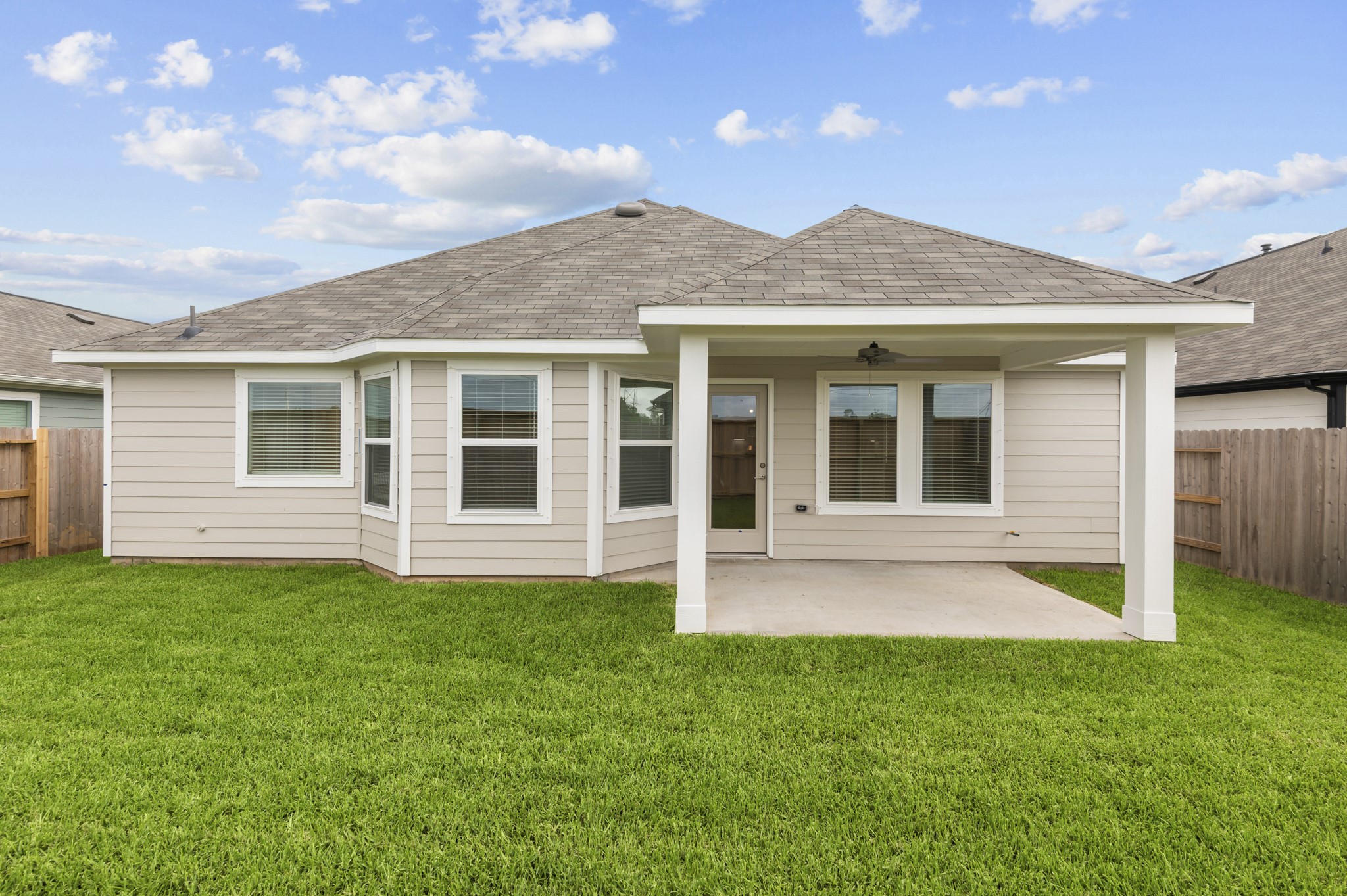 26152 Ethereal Road , La Marque, TX, 77568 | 70003315 | Realty Texas LLC