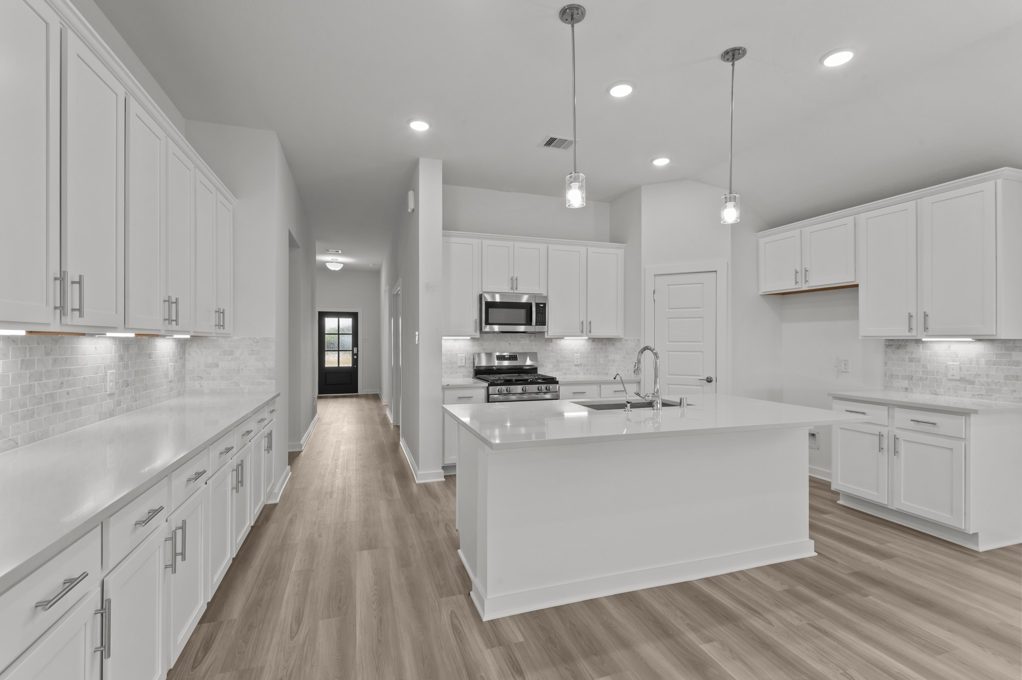 26152 Ethereal Road , La Marque, TX, 77568 | 70003315 | Realty Texas LLC