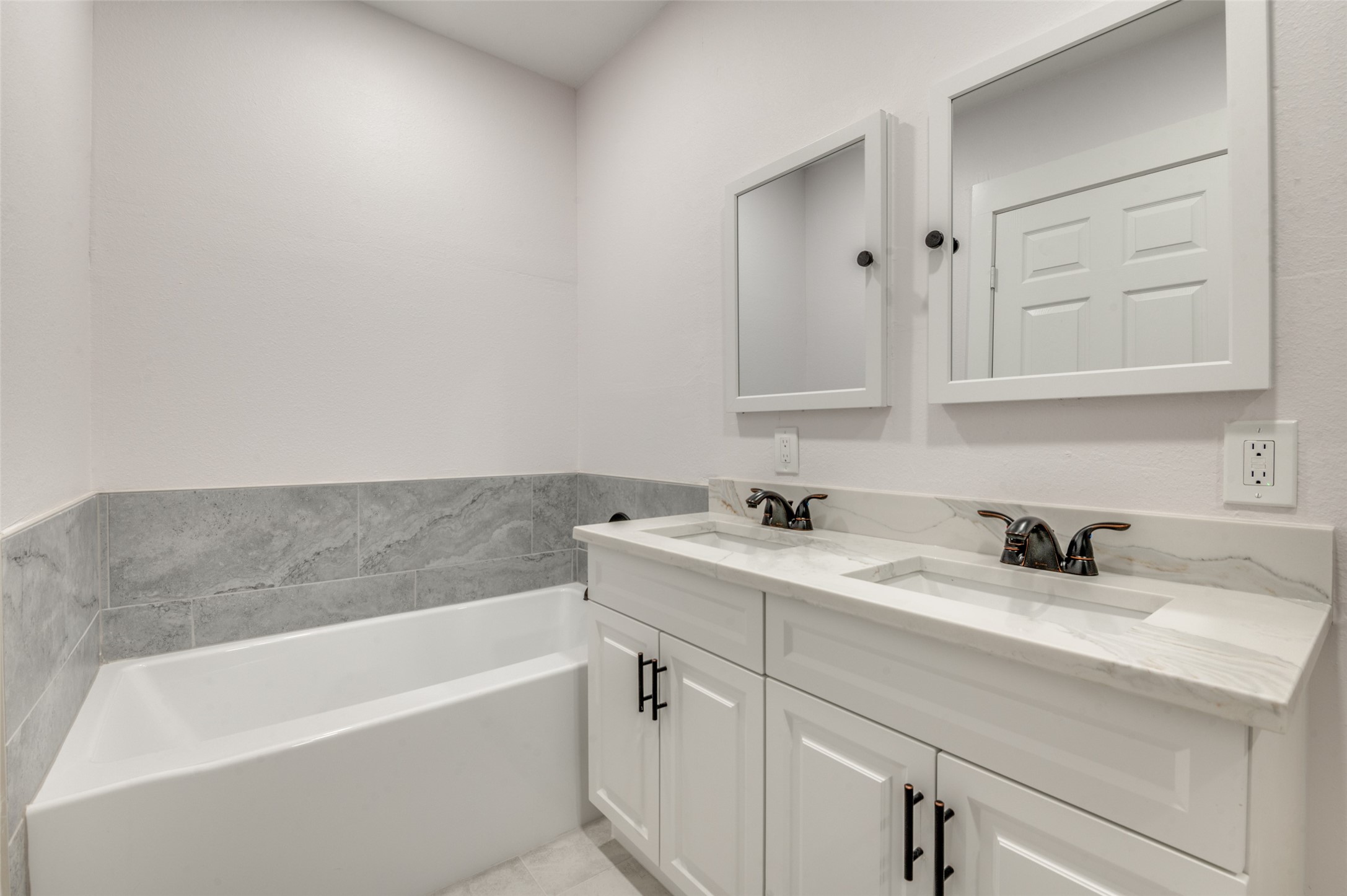 2502 W Lovers Lane , Dallas, TX, 75235 | 20849157 | Realty Texas LLC