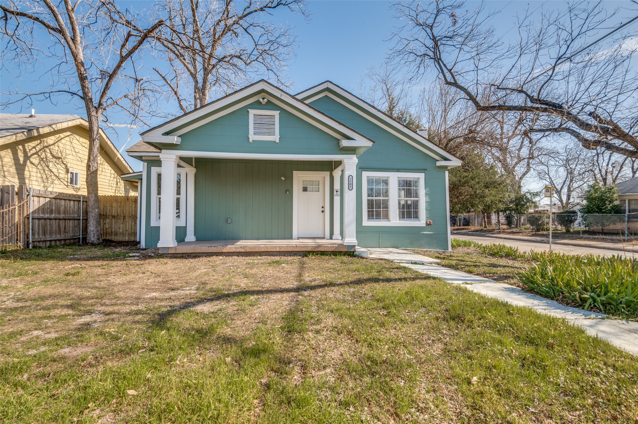2502 W Lovers Lane , Dallas, TX, 75235 | 20849157 | Realty Texas LLC