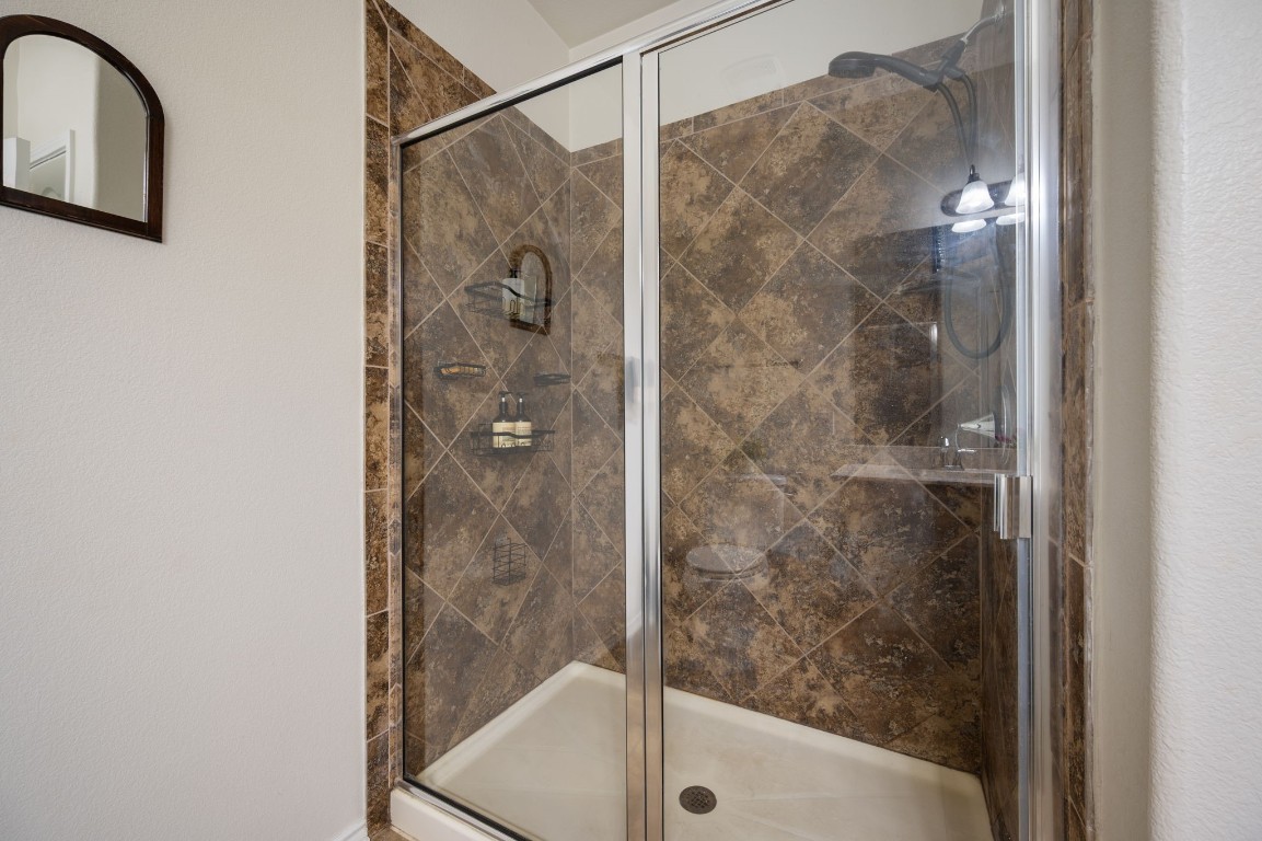607 Saul Street , Hutto, TX, 78634 | 4934260 | Realty Texas LLC