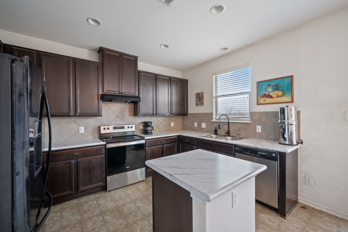 607 Saul Street , Hutto, TX, 78634 | 4934260 | Realty Texas LLC