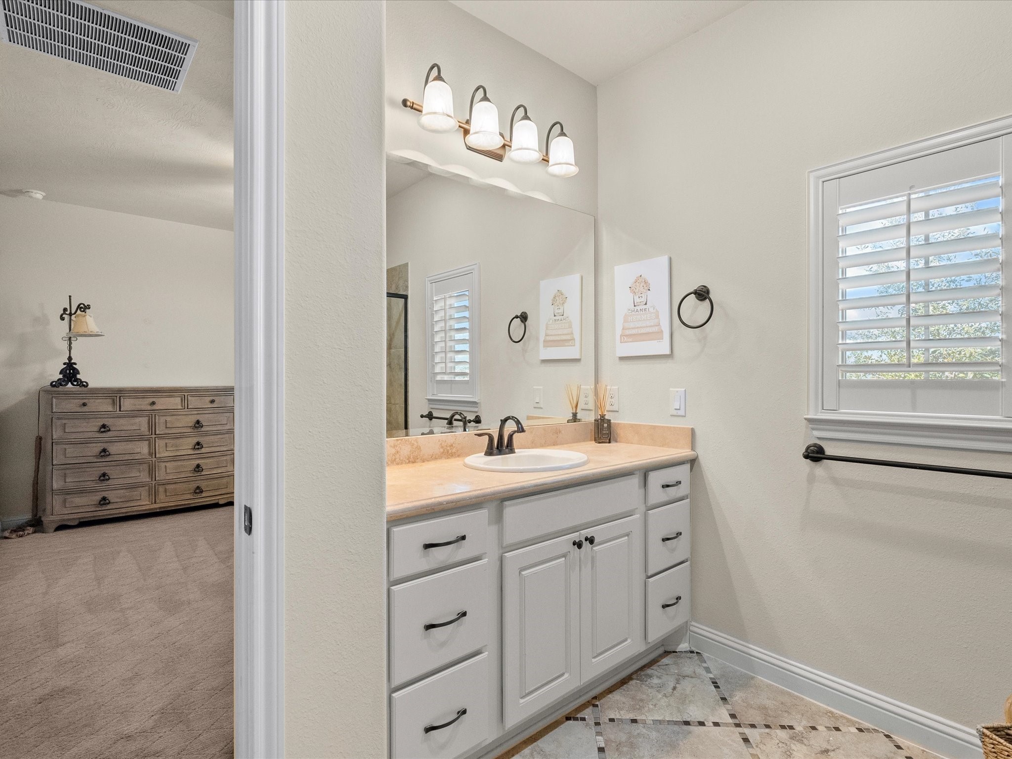 13710 Banks View Court , Houston, TX, 77059 | 80086249 | Realty Texas LLC