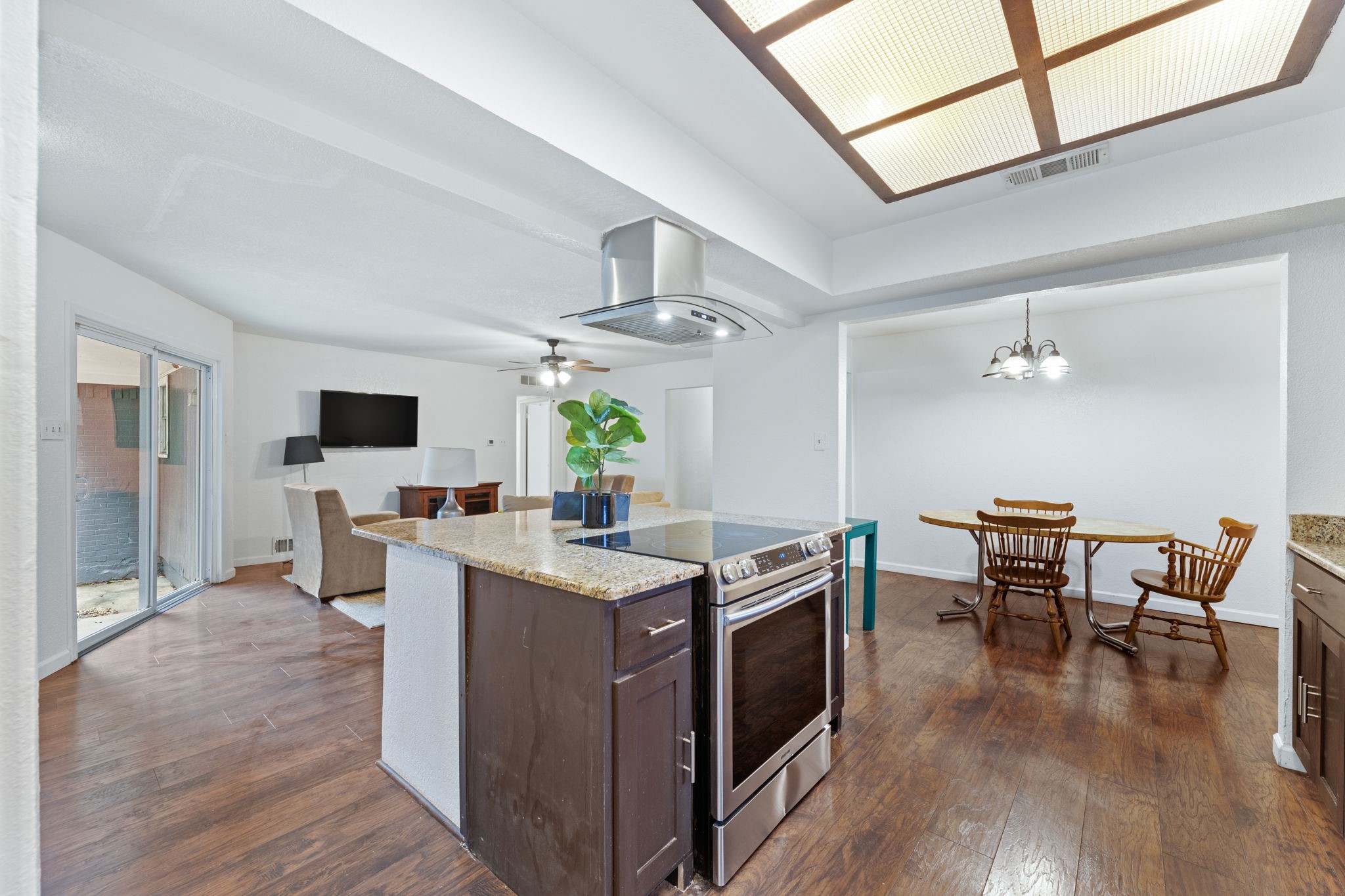 2726 Blanton Street , Dallas, TX, 75227 | 20850312 | Realty Texas LLC