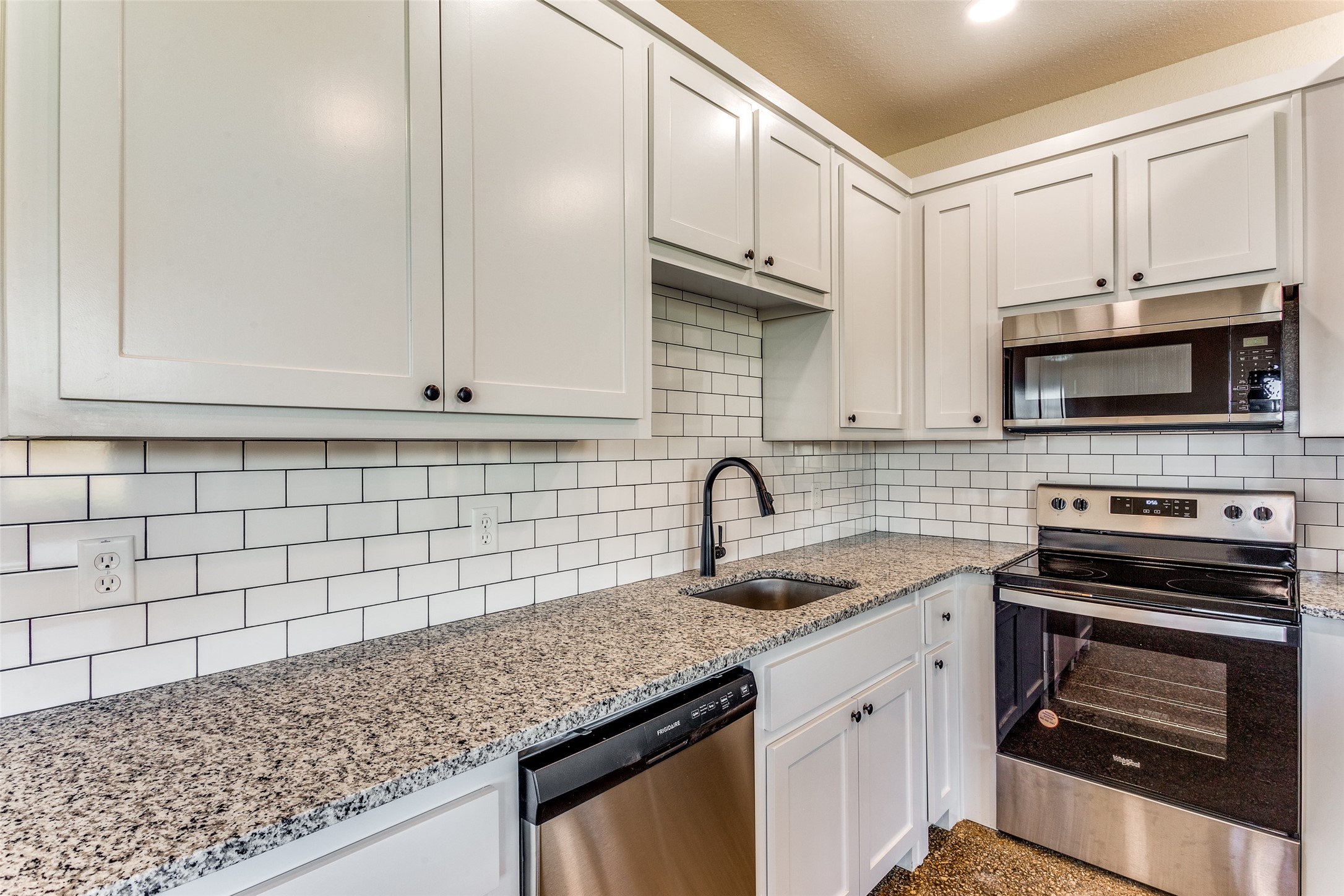 118 Dealva Court , Peaster, TX, 76088 | 20851173 | Realty Texas LLC