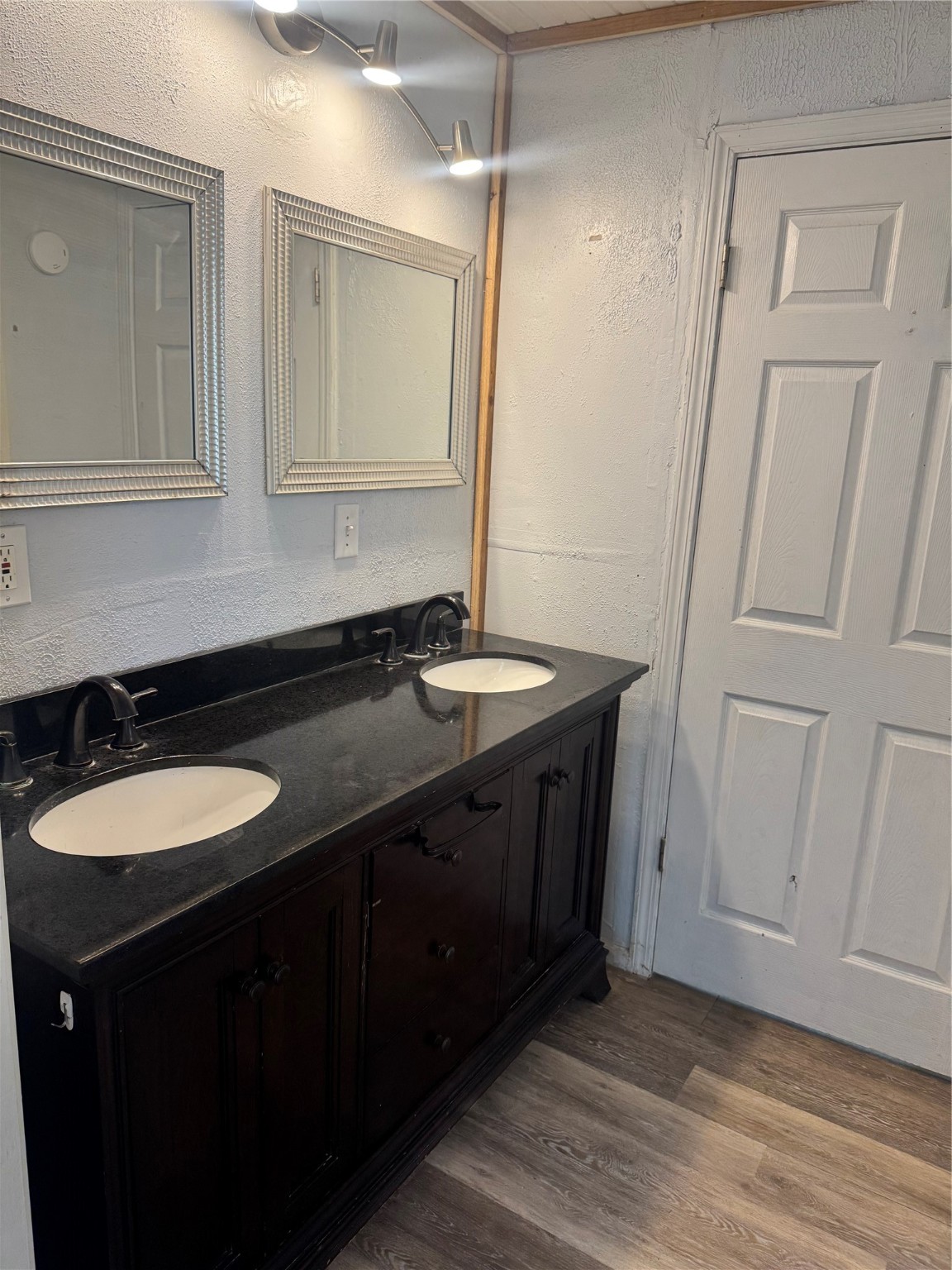 2825 Bobville Road , Montgomery, TX, 77316 | 24969866 | Realty Texas LLC