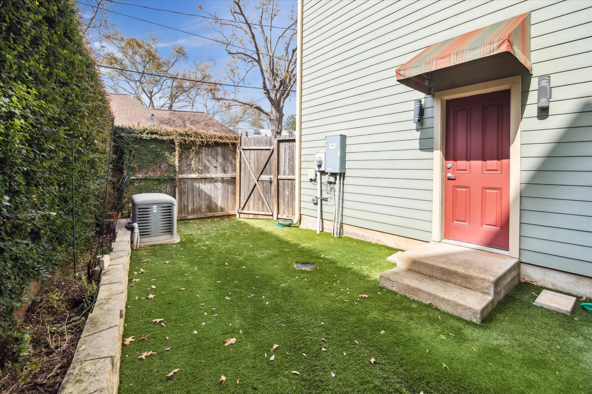 2120 White Oak Drive , Houston, TX, 77009 | 31836463 | Realty Texas LLC