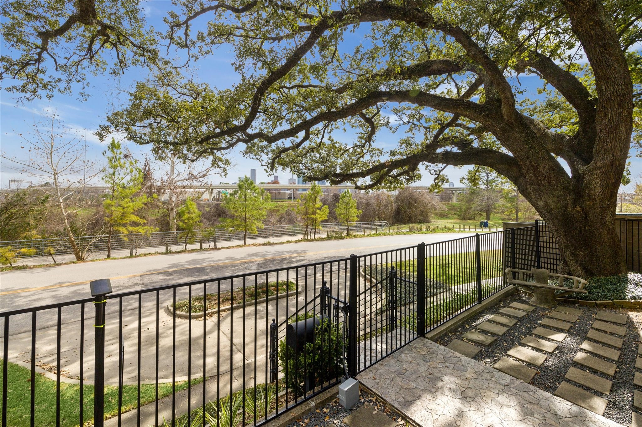 2120 White Oak Drive , Houston, TX, 77009 | 31836463 | Realty Texas LLC