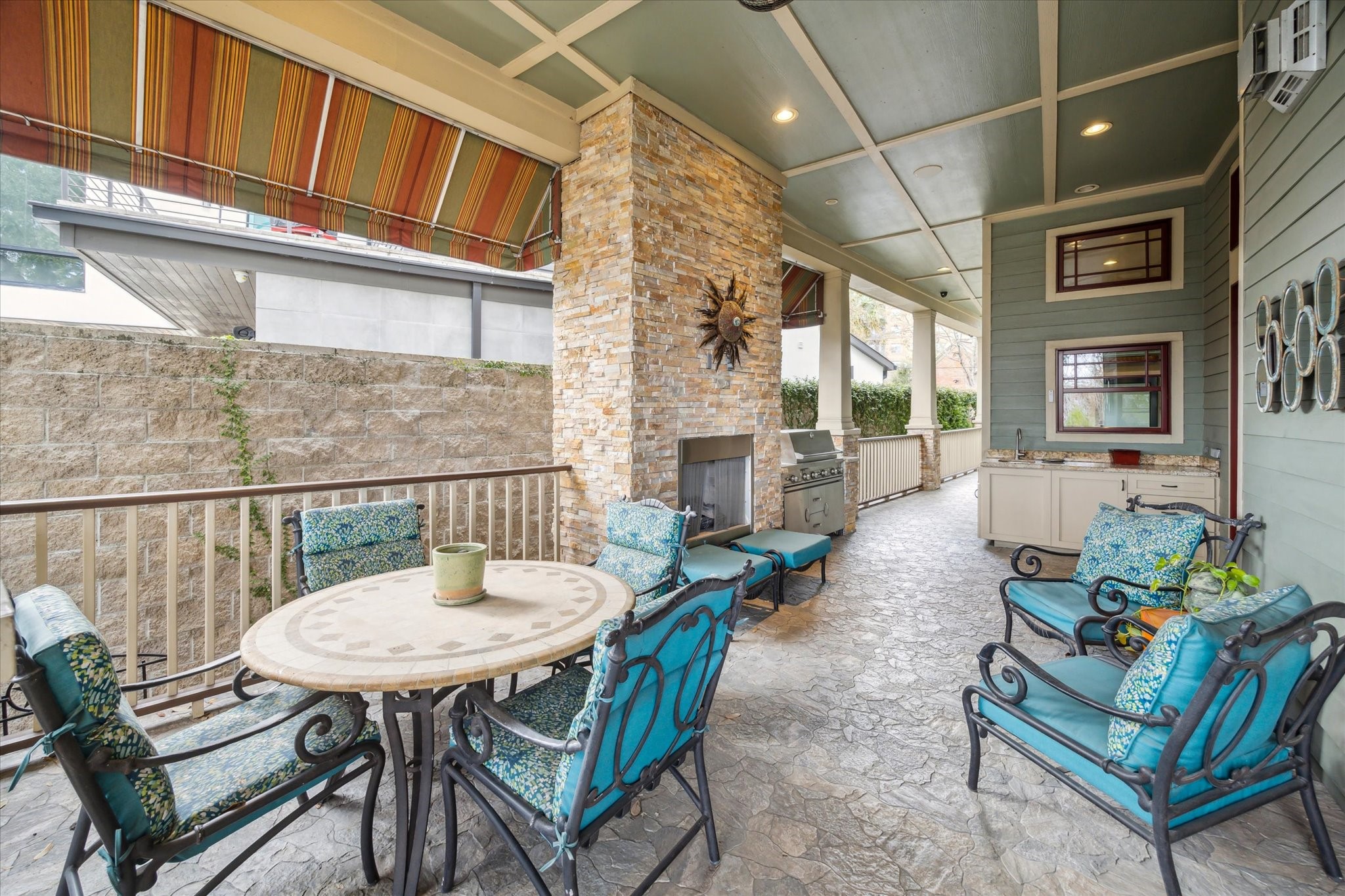 2120 White Oak Drive , Houston, TX, 77009 | 31836463 | Realty Texas LLC