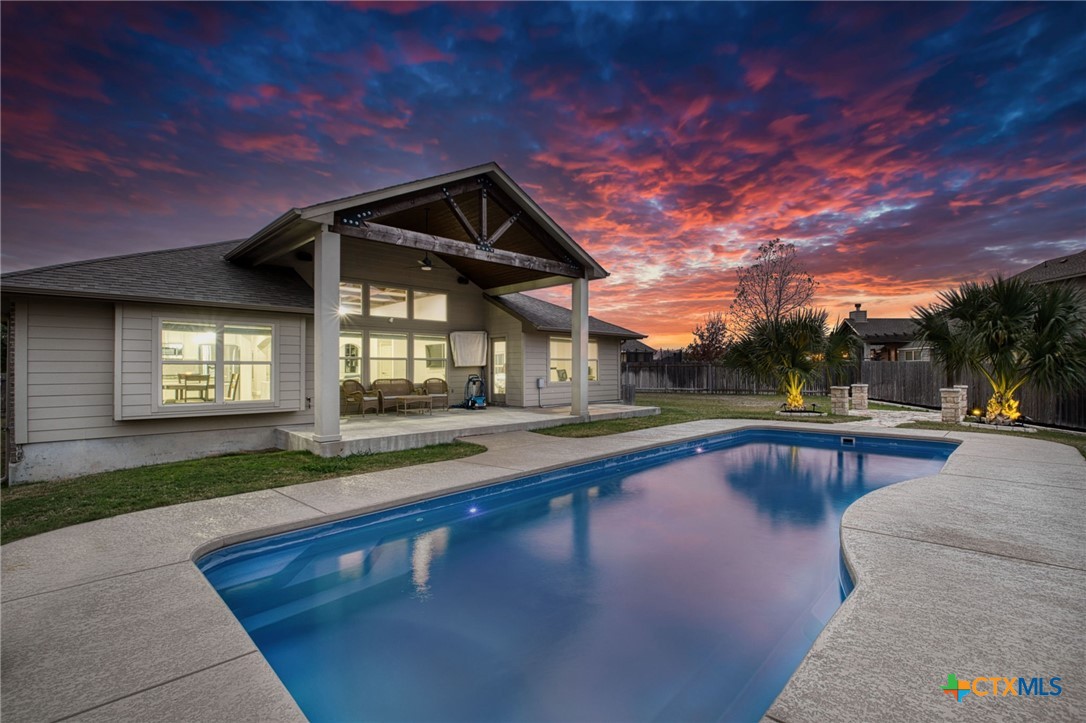 129 Limerick Cove , Hutto, TX, 78634 | 570892 | Realty Texas LLC