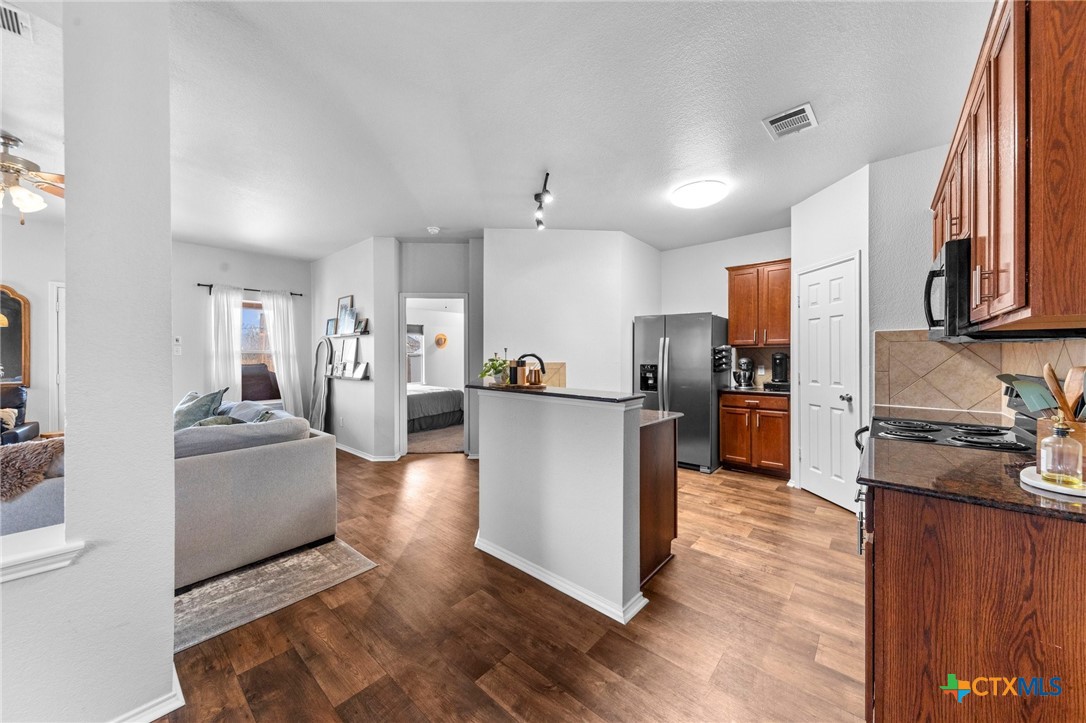 830 Red Fern Drive , Harker Heights, TX, 76548 | 571018 | Realty Texas LLC