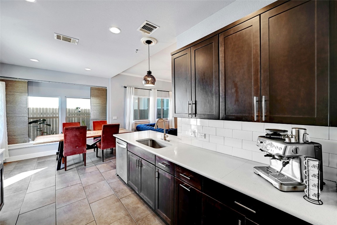 5408 Gooding Drive , Austin, TX, 78744 | 4840164 | Realty Texas LLC