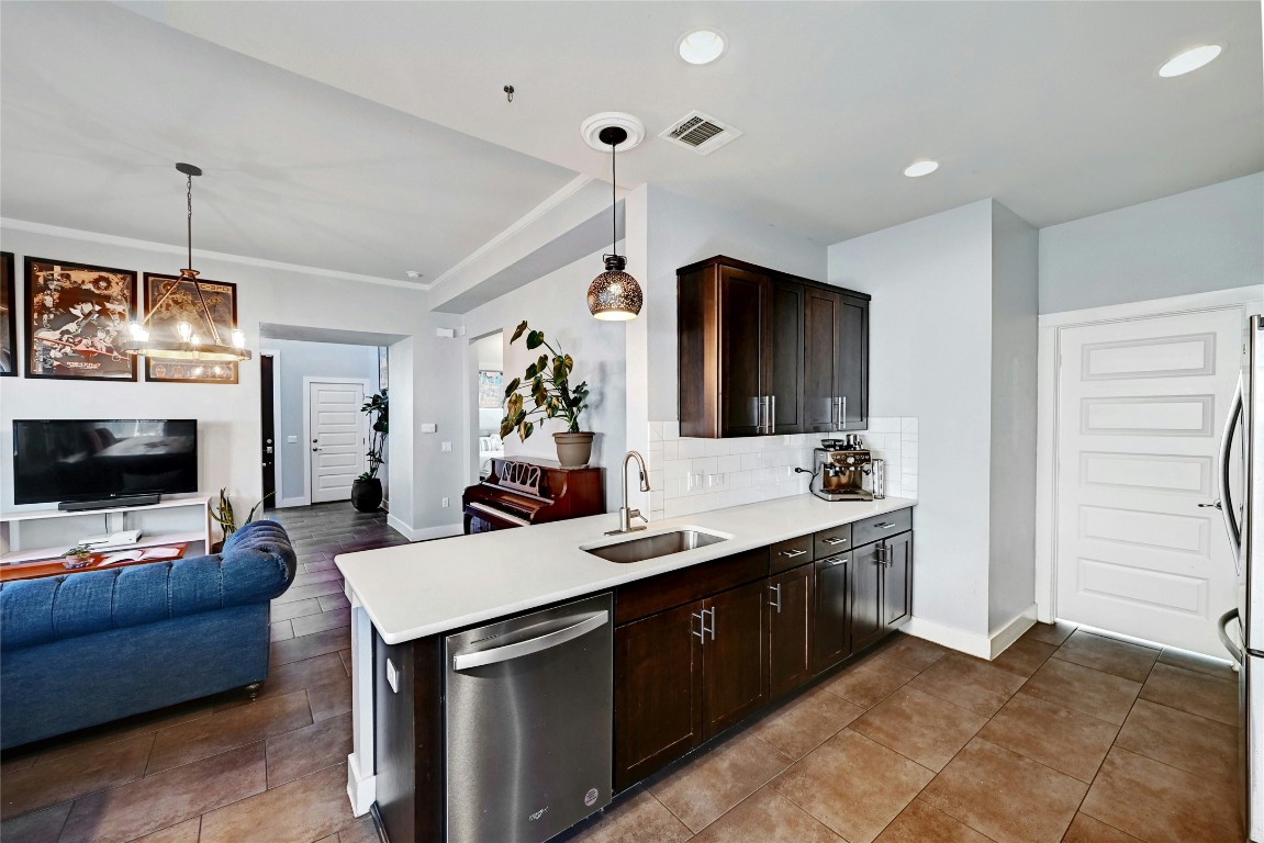 5408 Gooding Drive , Austin, TX, 78744 | 4840164 | Realty Texas LLC
