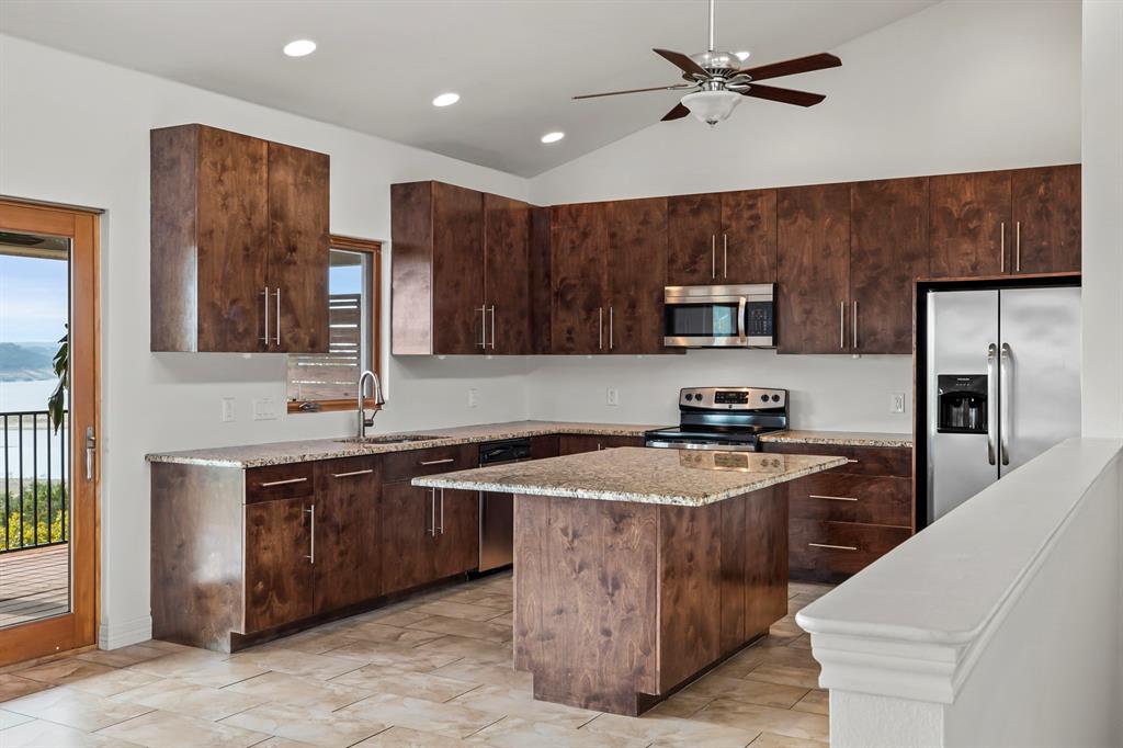3160 Thurman Road A , Lago Vista, TX, 78645 | 4938570 | Realty Texas LLC