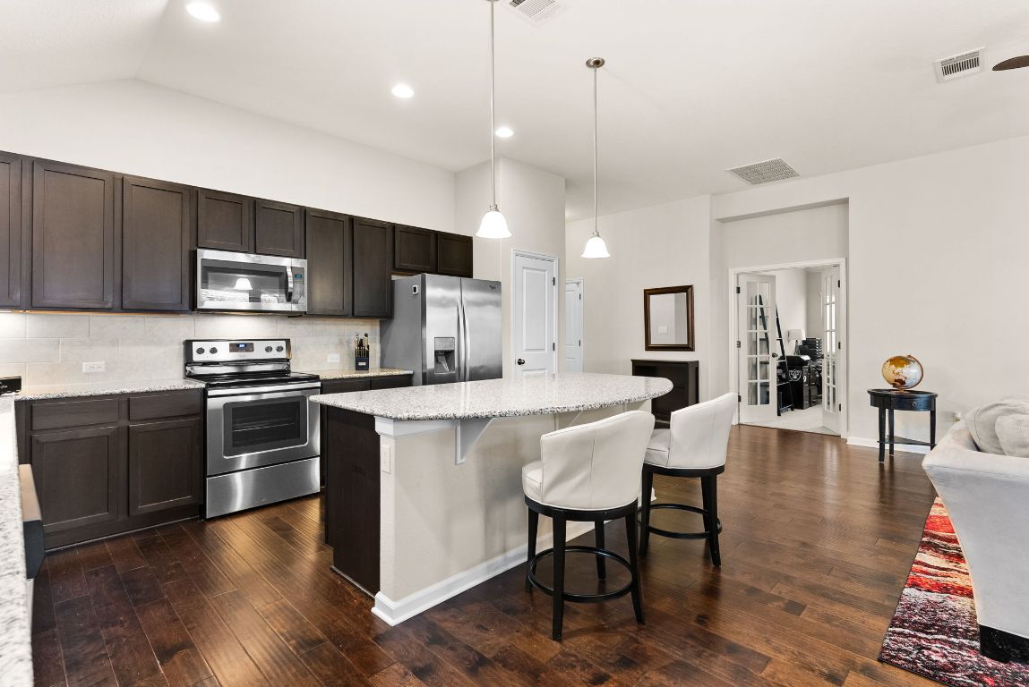 300 Krupp Avenue , Liberty Hill, TX, 78642 | 8313307 | Realty Texas LLC