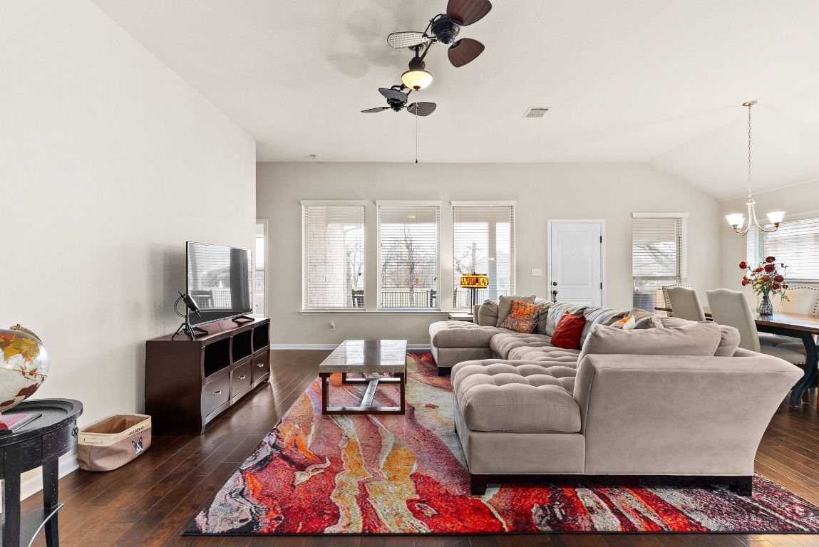 300 Krupp Avenue , Liberty Hill, TX, 78642 | 8313307 | Realty Texas LLC