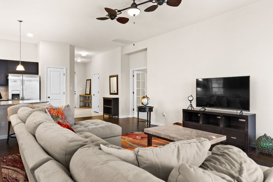 300 Krupp Avenue , Liberty Hill, TX, 78642 | 8313307 | Realty Texas LLC