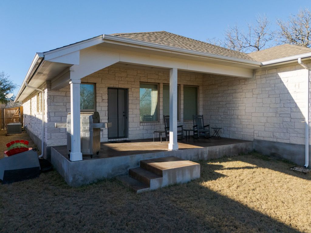 300 Krupp Avenue , Liberty Hill, TX, 78642 | 8313307 | Realty Texas LLC