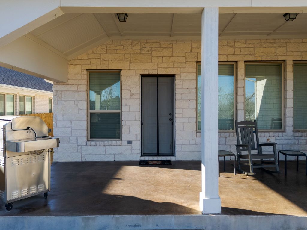 300 Krupp Avenue , Liberty Hill, TX, 78642 | 8313307 | Realty Texas LLC