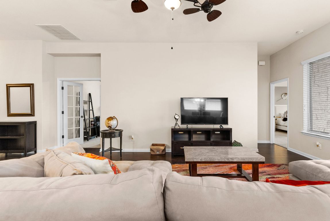 300 Krupp Avenue , Liberty Hill, TX, 78642 | 8313307 | Realty Texas LLC