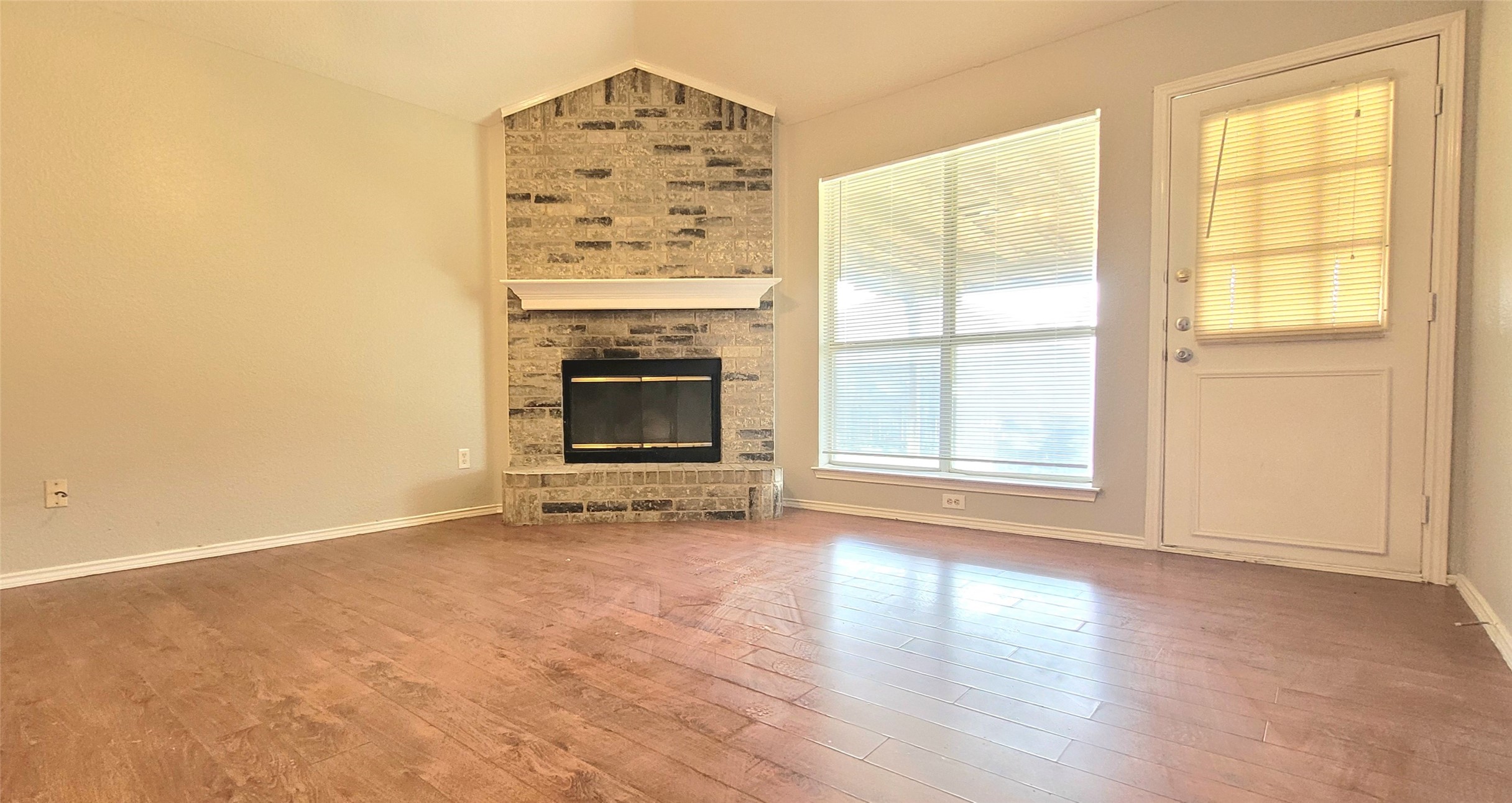 904 Waterview Drive , Cedar Hill, TX, 75104 | 20854230 | Realty Texas LLC