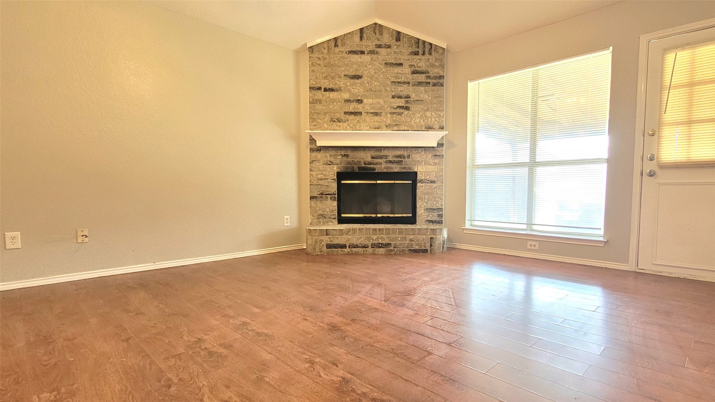 904 Waterview Drive , Cedar Hill, TX, 75104 | 20854230 | Realty Texas LLC