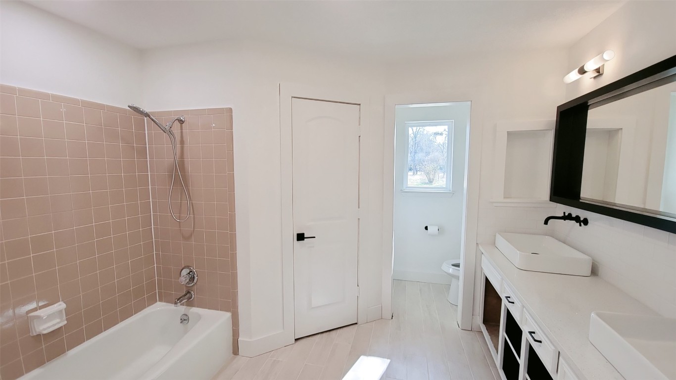5102 Williams Drive , Georgetown, TX, 78633 | 6645572 | Realty Texas LLC