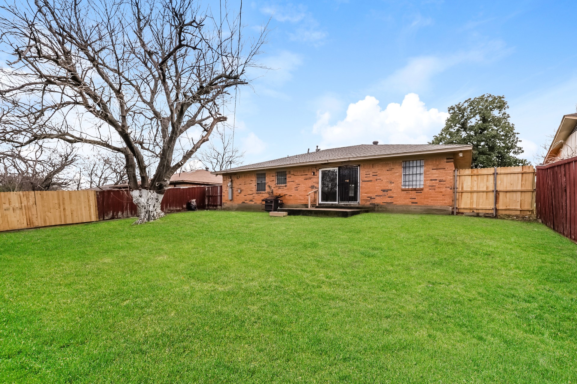 1687 Wagon Wheels Trail , Dallas, TX, 75241 | 20854738 | Realty Texas LLC