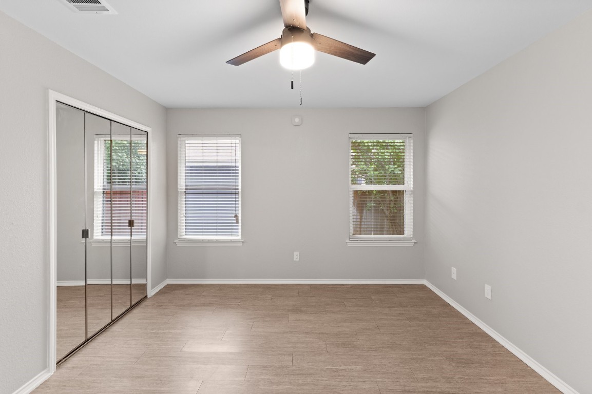 12807 Covington Trail , Austin, TX, 78727 | 5495208 | Realty Texas LLC