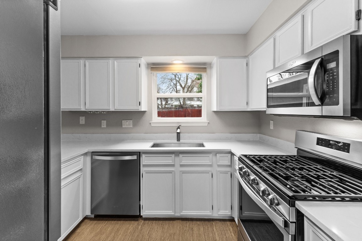 12807 Covington Trail , Austin, TX, 78727 | 5495208 | Realty Texas LLC