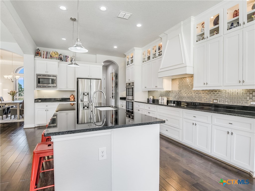 971 Woodland Oaks , New Braunfels, TX, 78132 | 568140 | Realty Texas LLC