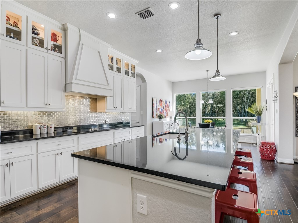 971 Woodland Oaks , New Braunfels, TX, 78132 | 568140 | Realty Texas LLC