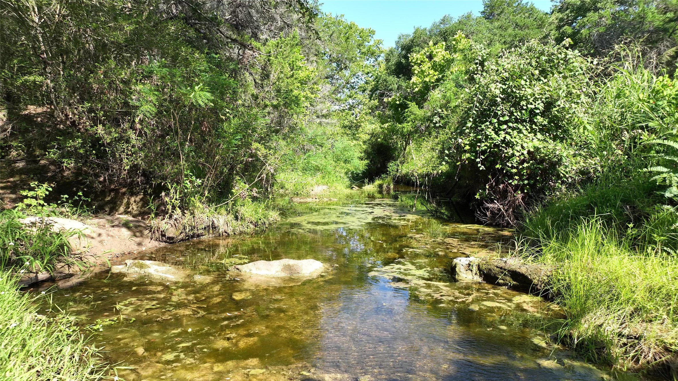 1649 County Road 209 , Weimar, TX, 78962 | 68606600 | Realty Texas LLC