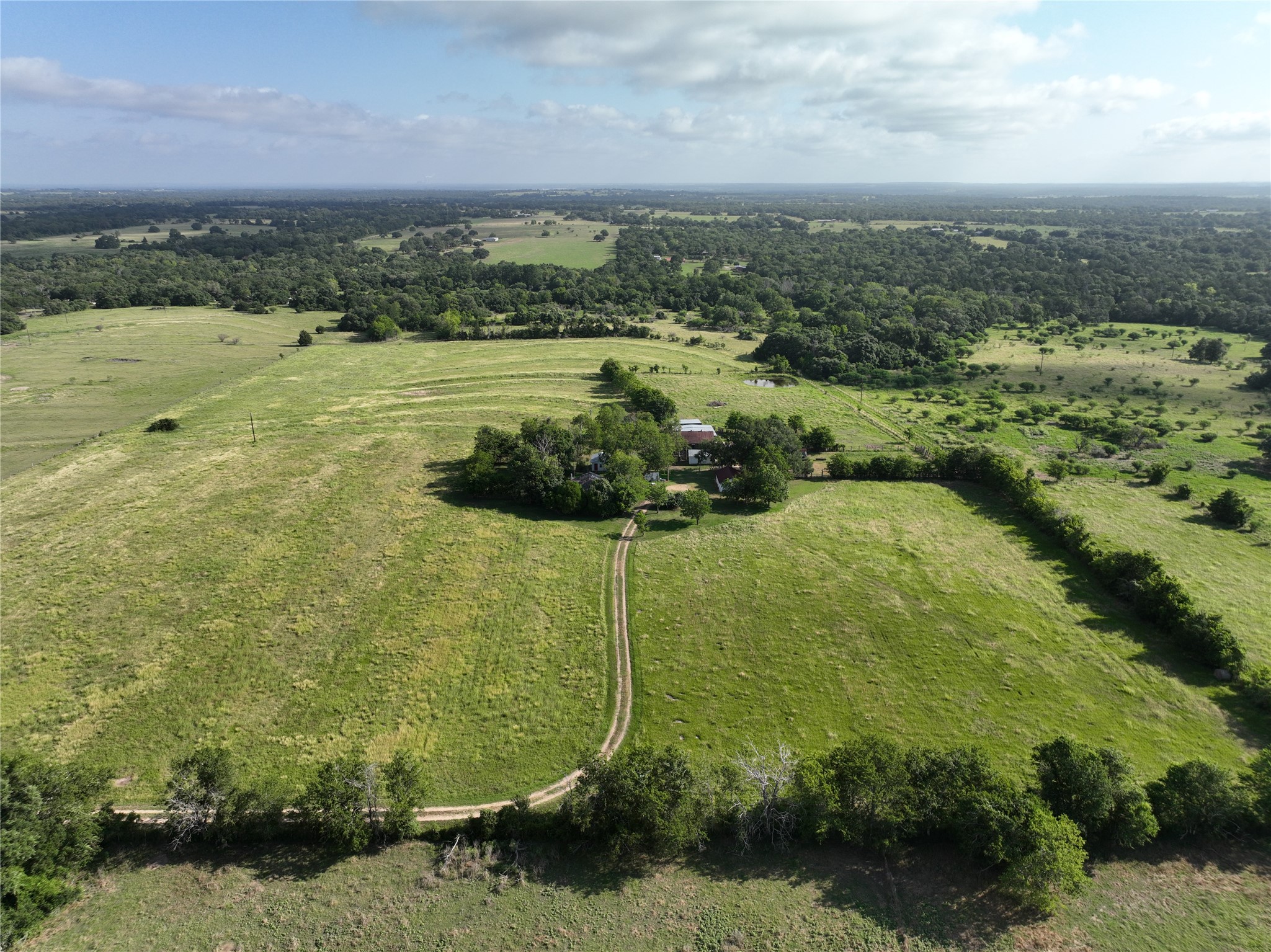 1649 County Road 209 , Weimar, TX, 78962 | 68606600 | Realty Texas LLC