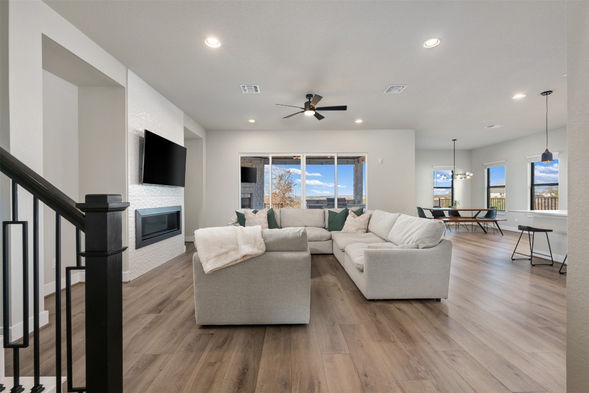 204 Roseleaf Court , Liberty Hill, TX, 78642 | 4576917 | Realty Texas LLC