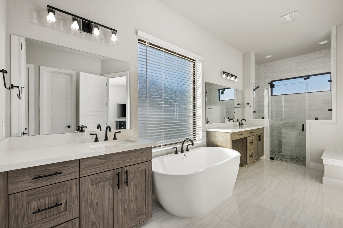 204 Roseleaf Court , Liberty Hill, TX, 78642 | 4576917 | Realty Texas LLC