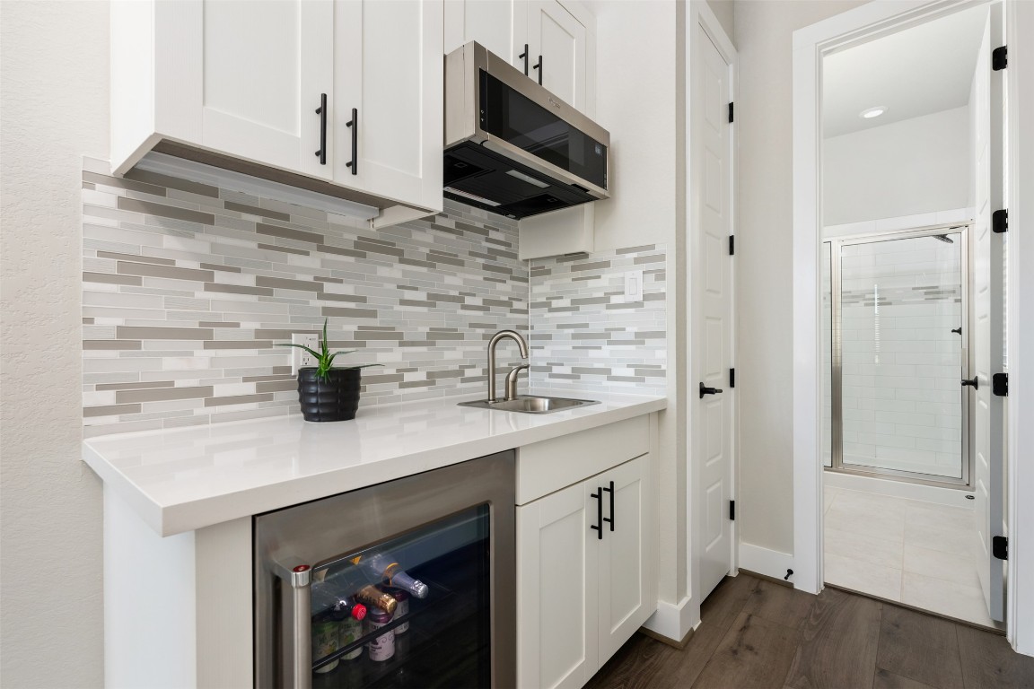 204 Roseleaf Court , Liberty Hill, TX, 78642 | 4576917 | Realty Texas LLC