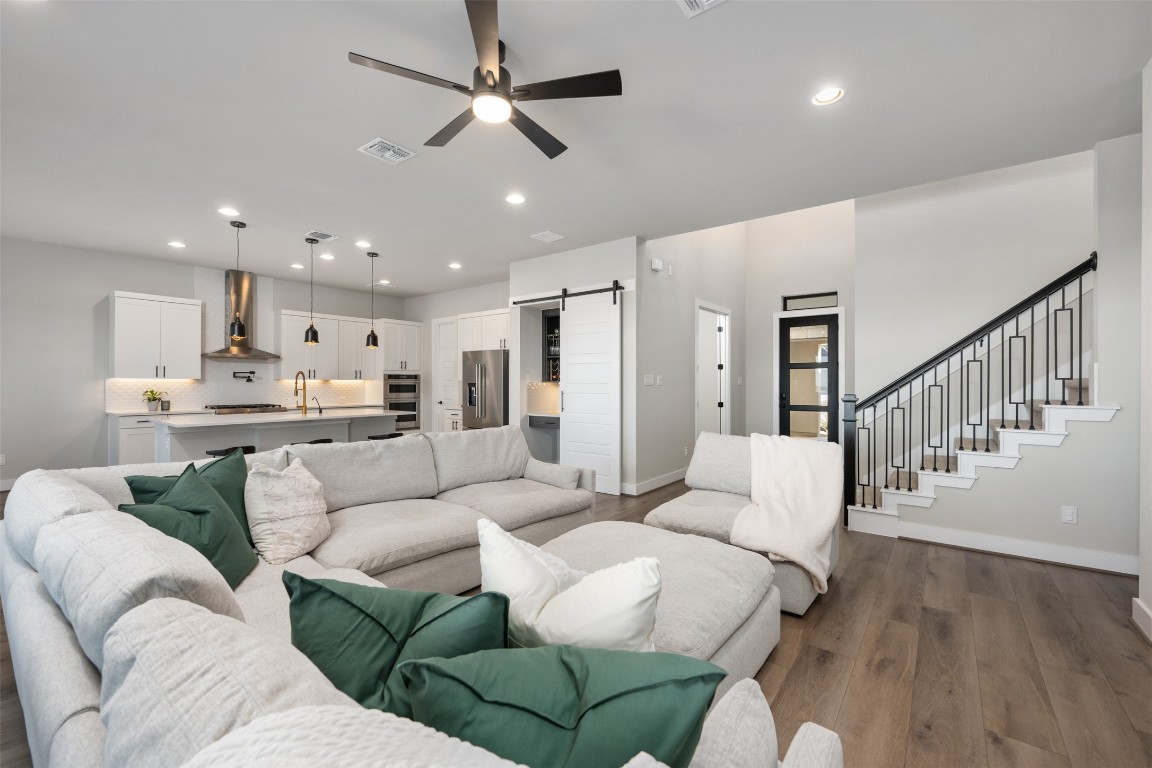 204 Roseleaf Court , Liberty Hill, TX, 78642 | 4576917 | Realty Texas LLC