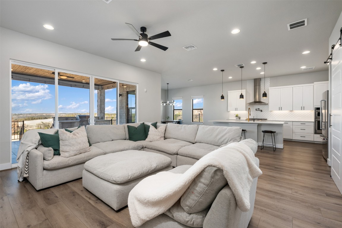 204 Roseleaf Court , Liberty Hill, TX, 78642 | 4576917 | Realty Texas LLC