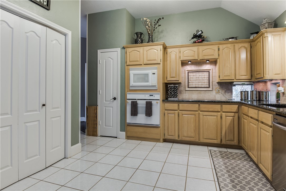 1308 Indian Lake Trail , Carrollton, TX, 75007 | 20856754 | Realty Texas LLC