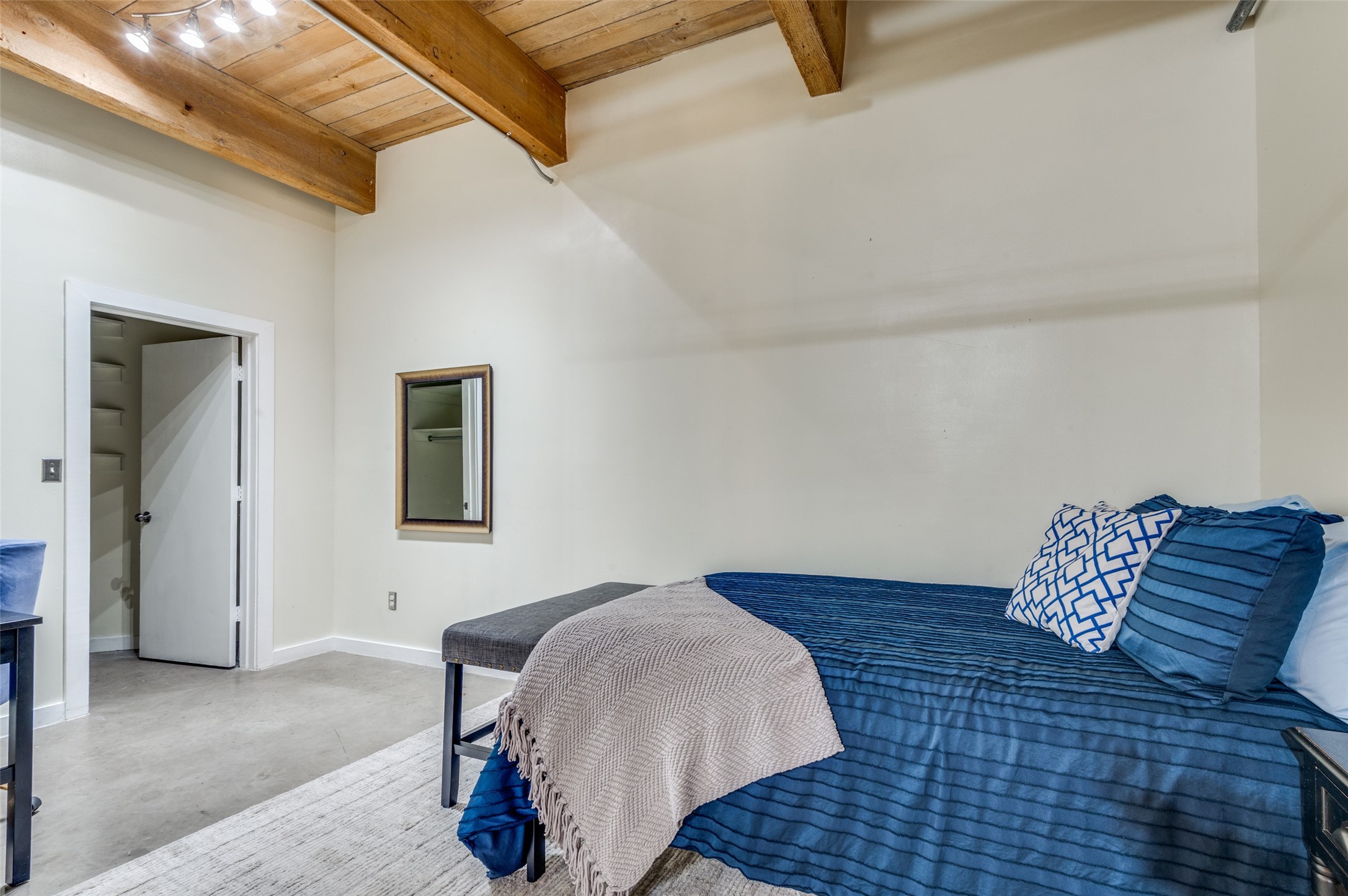 509 Elm Street 501 , Dallas, TX, 75202 | 20856167 | Realty Texas LLC