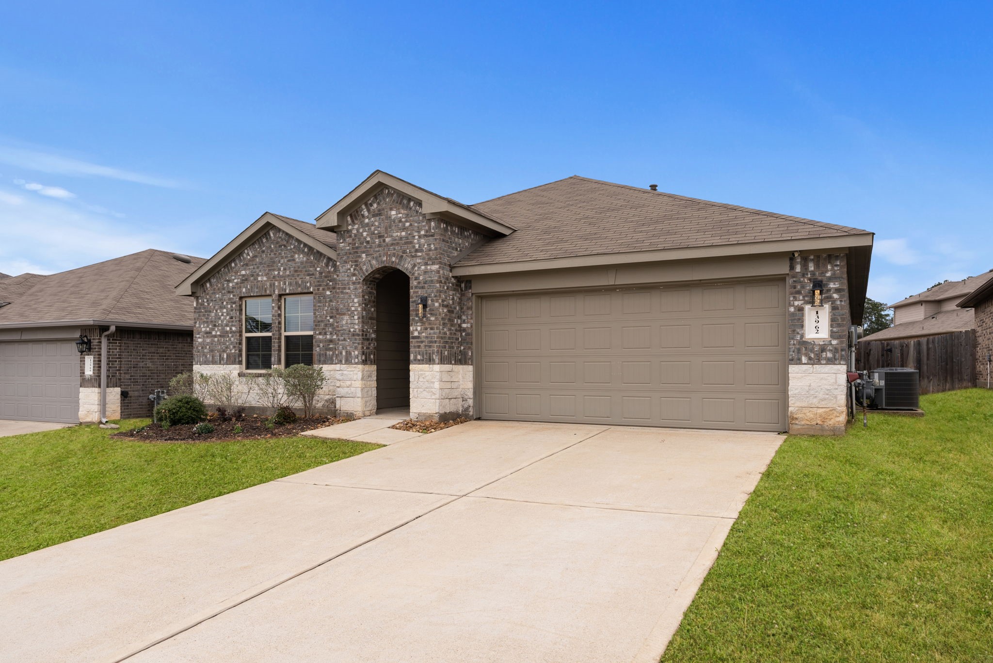 13962 Fort Ward Way , Conroe, TX, 77384 | 37987632 | Realty Texas LLC