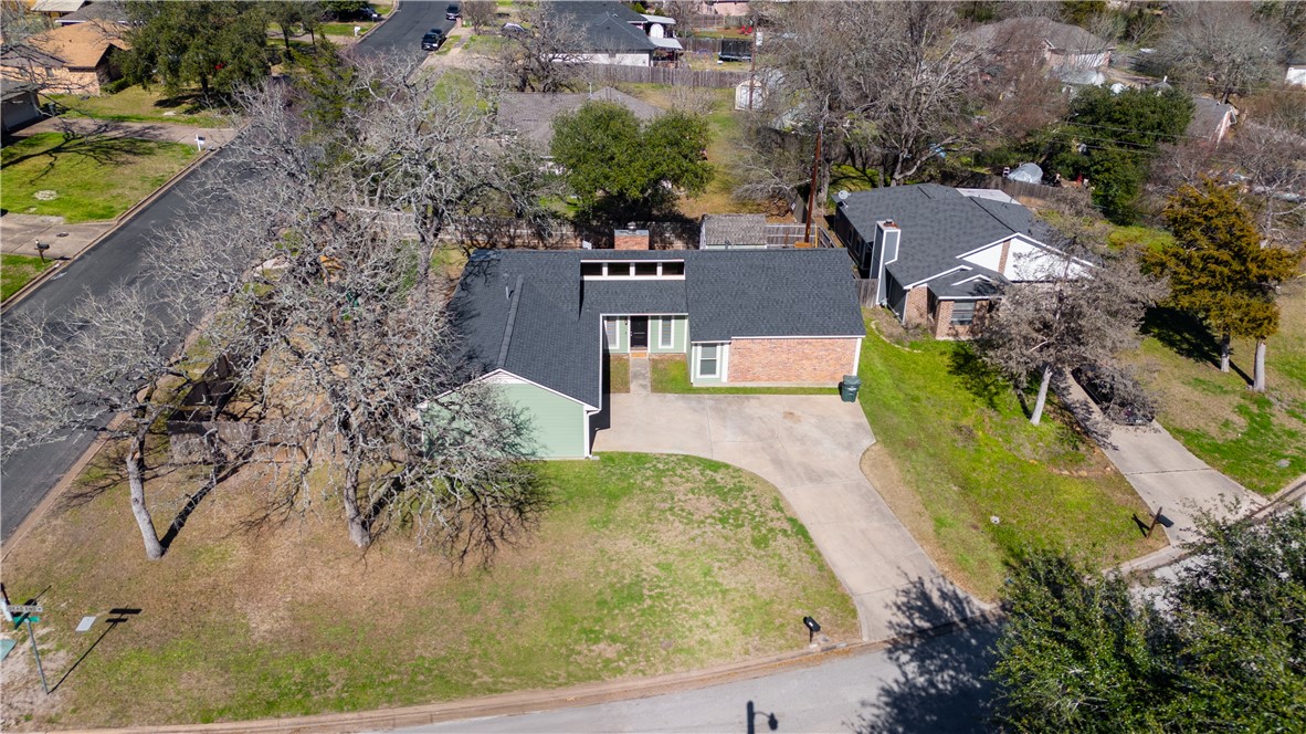 2214 Lobo Drive , Bryan, TX, 77807 | 25002103 | Realty Texas LLC
