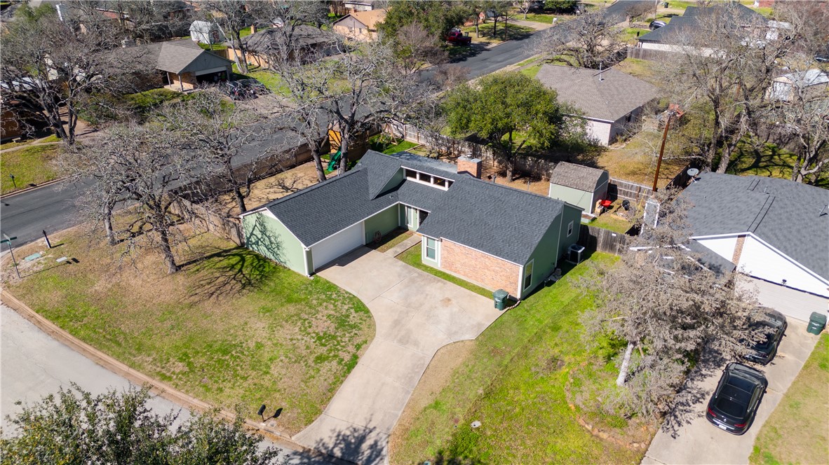 2214 Lobo Drive , Bryan, TX, 77807 | 25002103 | Realty Texas LLC