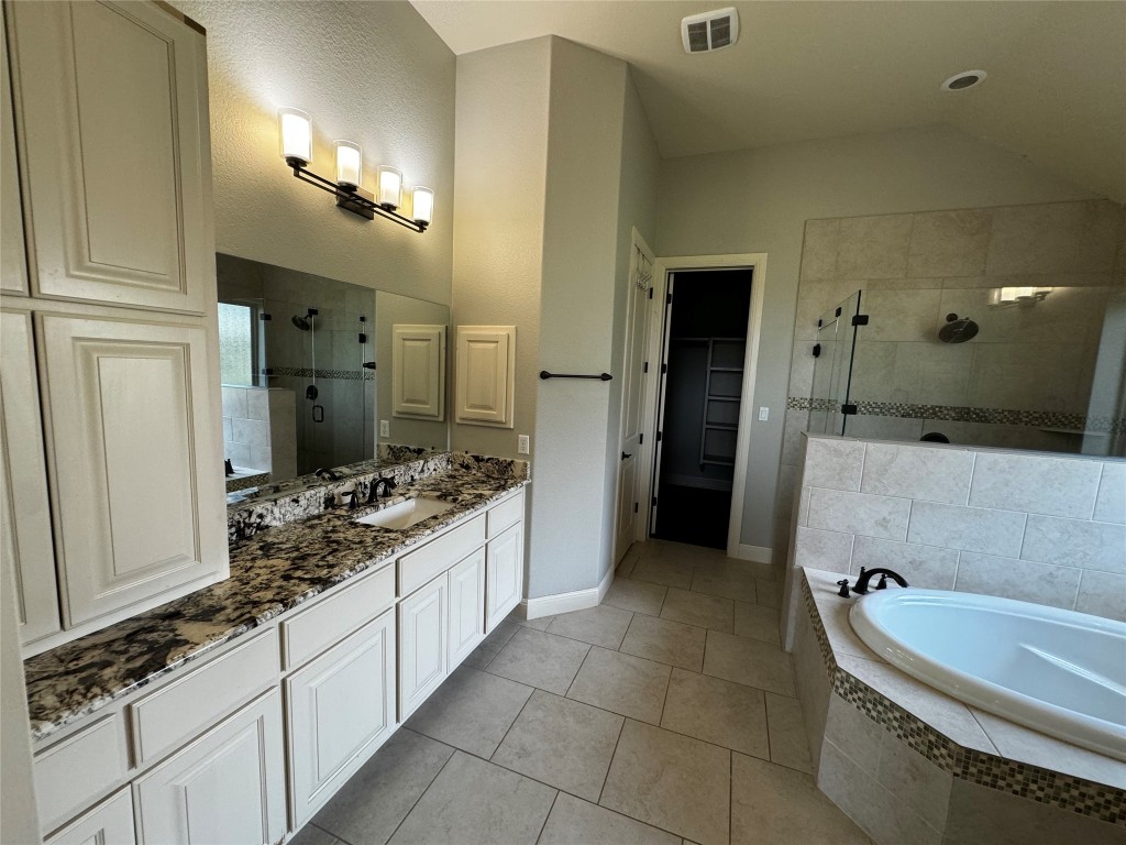 129 Umbrella Sky , Liberty Hill, TX, 78642 | 8772249 | Realty Texas LLC