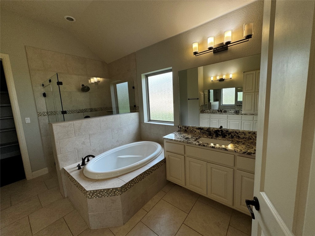 129 Umbrella Sky , Liberty Hill, TX, 78642 | 8772249 | Realty Texas LLC