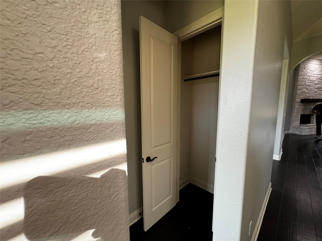 129 Umbrella Sky , Liberty Hill, TX, 78642 | 8772249 | Realty Texas LLC